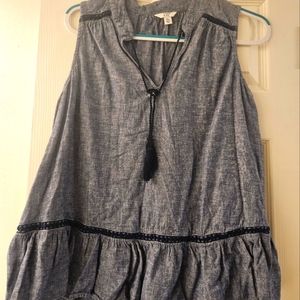 Crown & Ivy sleeveless peplum top